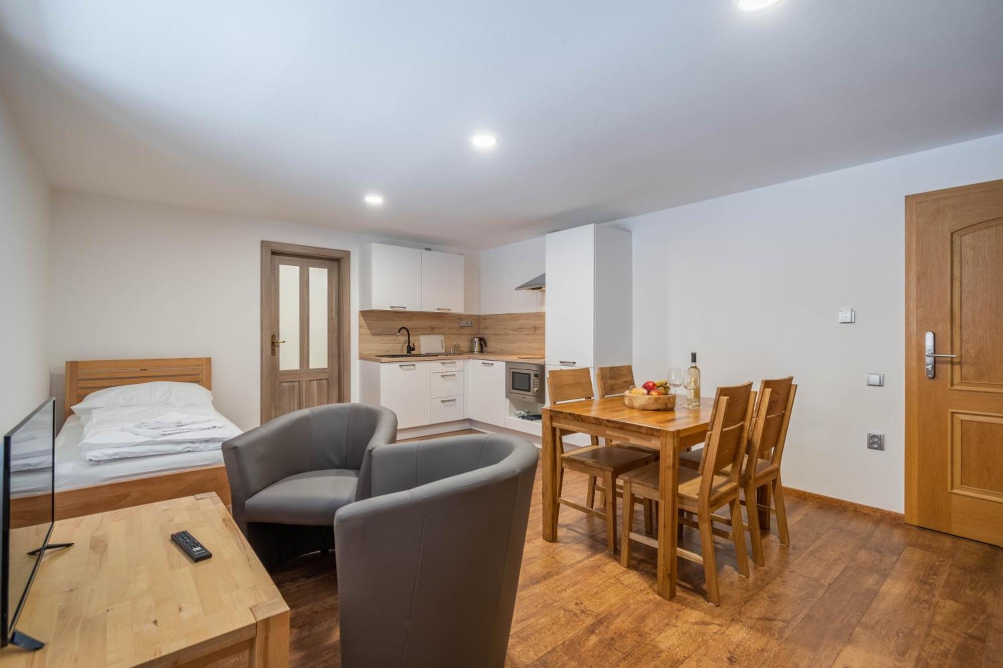 Kokorin Apartments Phòng bức ảnh