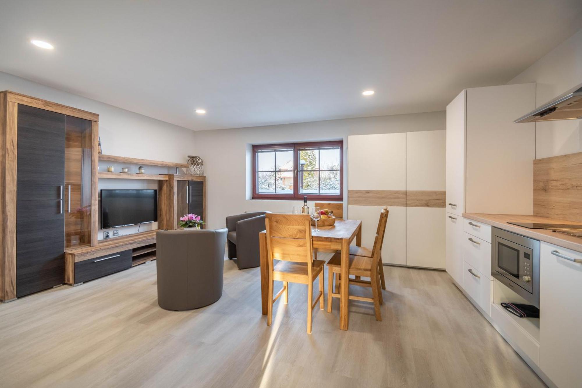 Kokorin Apartments Phòng bức ảnh